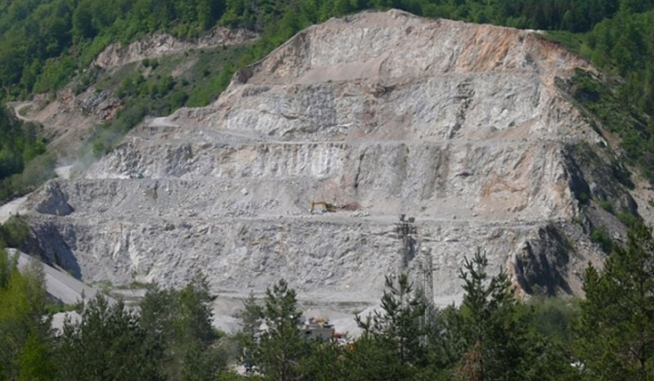 Fotka - Oznámenie trhacích prác